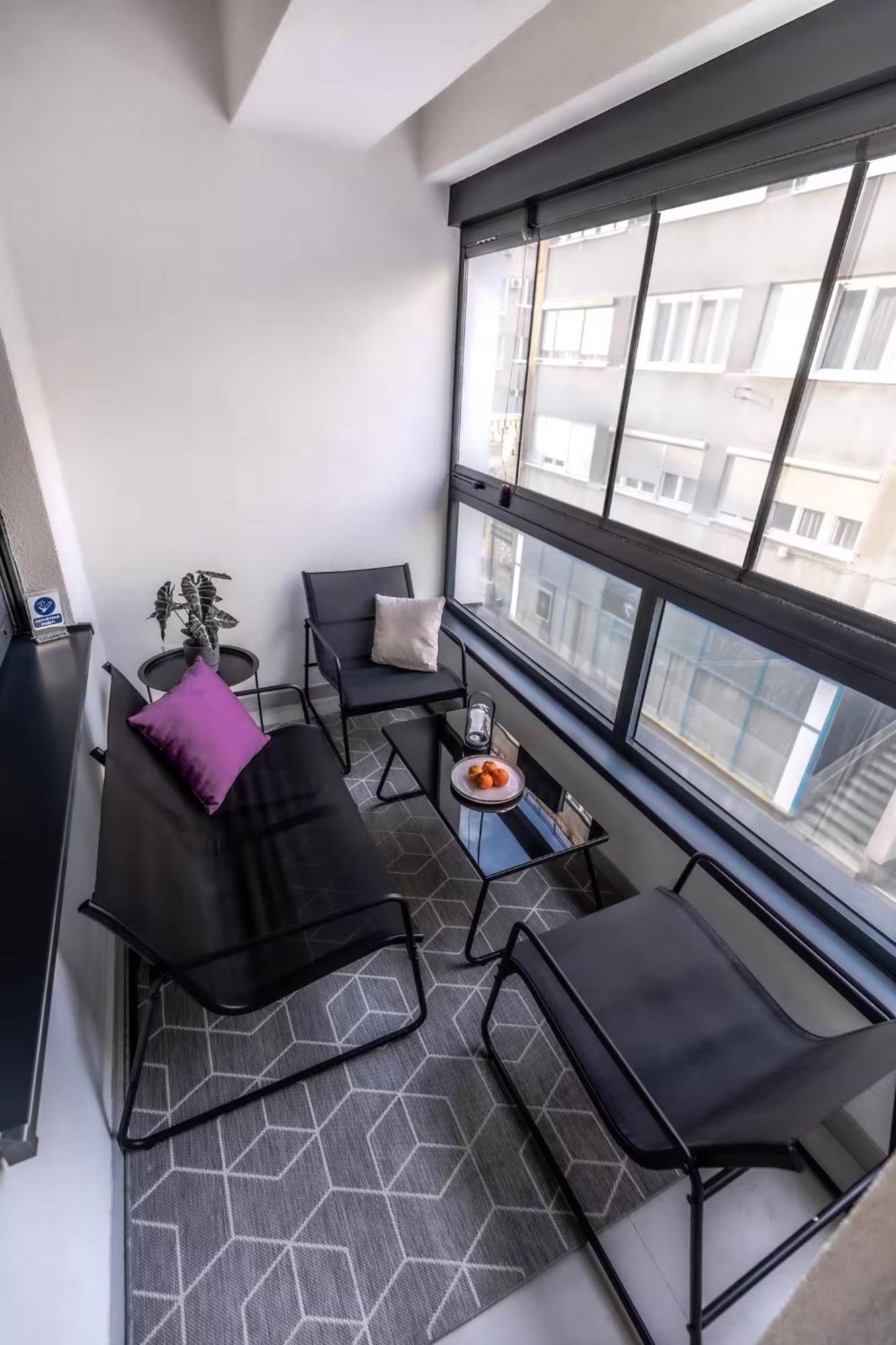Apartment Prestige Luxury - Prime Location - Private Garage Parking Sarajevo